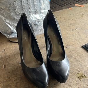 Nine West Black Pumps